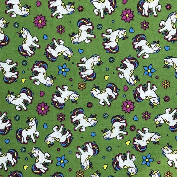 TISSU COTON LICORNE FOND VERT OEKOTEX