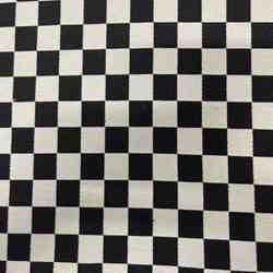 TISSU JACQUARD DAMIER NOIR BLANC