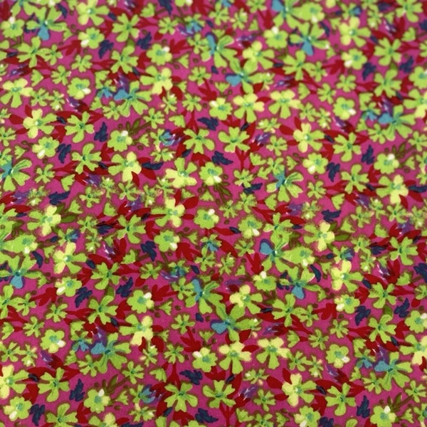 COUPON  POLYESTER FLEUR VERTE ROSE 1M50 X 1M40