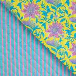 TISSU MATELASSÉ COTON IMPRIMÉ RÉVERSIBLE JAUNE