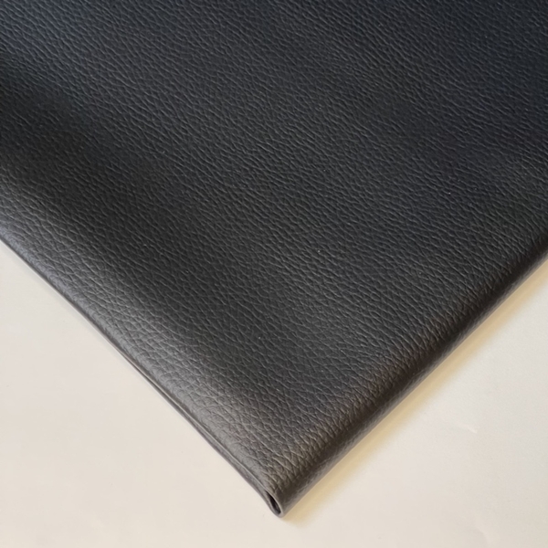 COUPON FAUX CUIR NOIR 50X69CM
