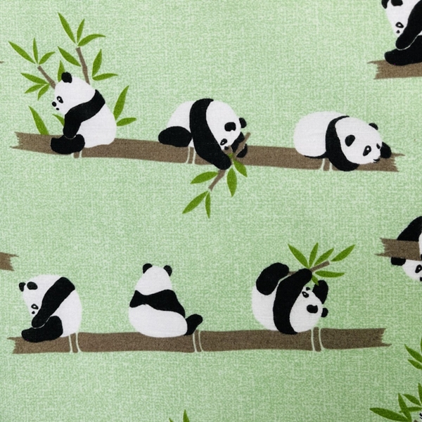 TISSU PANDA FOND VERT