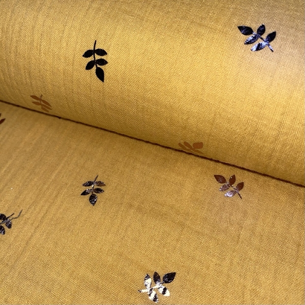 TISSU GAZE DE COTON FEUILLE OR FOND  JAUNE