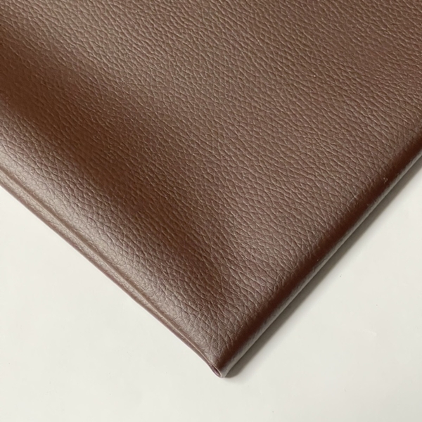 COUPON FAUX CUIR CHOCO 50X69CM