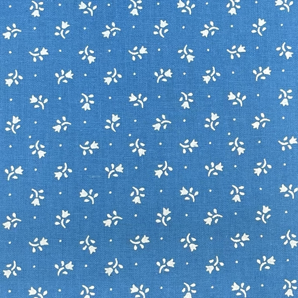 TISSU COTON IMPRIME FLEUR BLEU CLAIR