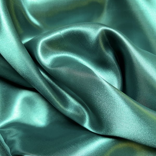 TSSU SATIN UNI VERT SAPIN
