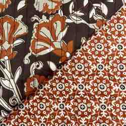 MATELASSÉ COTON RÉVERSIBLE FLEURS ET MOTIFS CHOCO