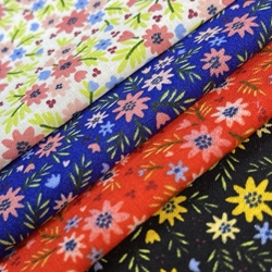 TISSU COTON MARGUERITE ROUGE FD ECRU