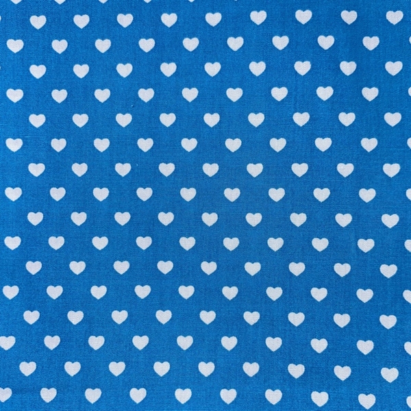 COUPON 70X50CM COEURS BLANCS FOND BLEU CIEL