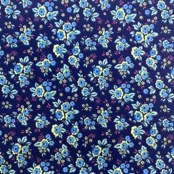 COUPON POLYESTER FLEUR CIEL MARINE 1M50 X 1M40