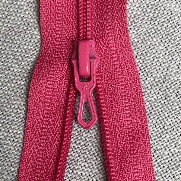 FERMETURE ECLAIR® PRESTIL FUCSHIA 0 Z 51 10 CM